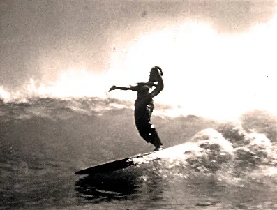 Blackie Makaena, solid wood Hot Curl board, Hawaiia (1930's)